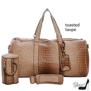 My Bag Lady Online Bags - Ostrich & Alligator Duffel Bag Set My Bag Lady Online Bags - Ostrich & Alligator Duffel Bag Set